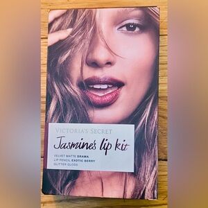 Victoria's Secret Jasmine's Angel Lip Kit - Exotic Berry, 3-Piece Kit, BNIB COS1